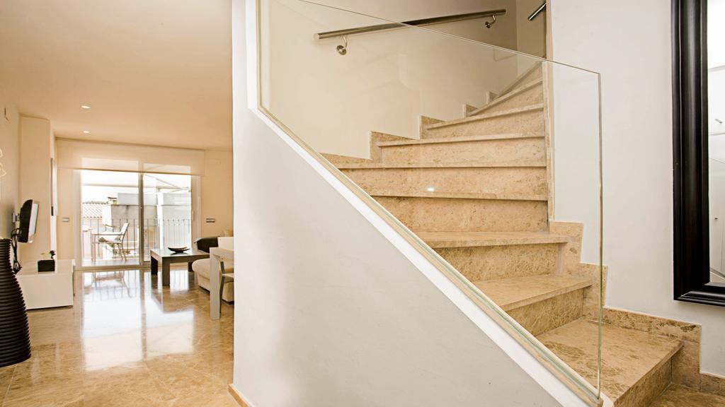 Penthouse *
